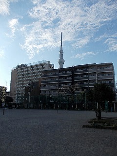 �N���b�N����Ɗg��摜(1280�~1024)���w���ł��܂�